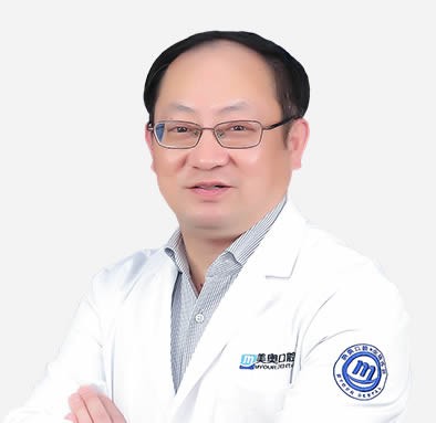 上海美奥口腔门诊部蔡展文