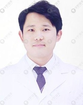 长沙中诺口腔医院龚欢